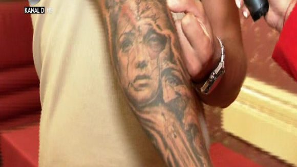 Nimeni nu stia asta pana acum! Ce semnificatie au tatuajele lui Ion Surdu: ”Doua femei care reprezinta doua mame…”